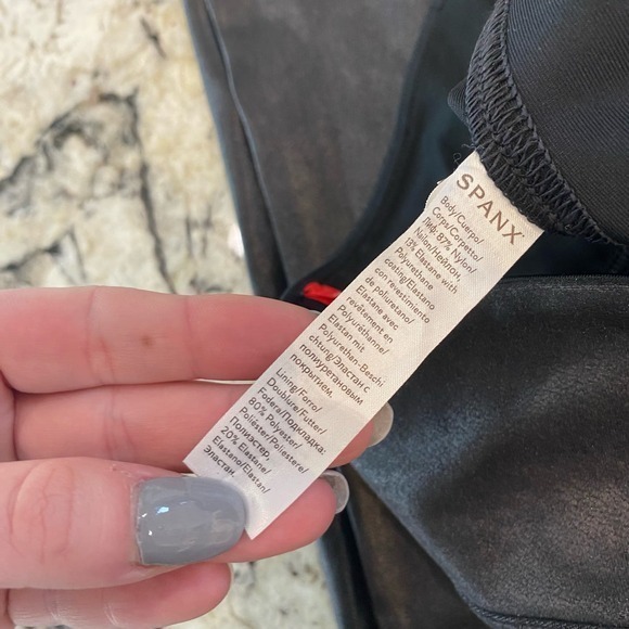 Spanx Faux Leather Black Leggings Size Small - Picture 6 of 8